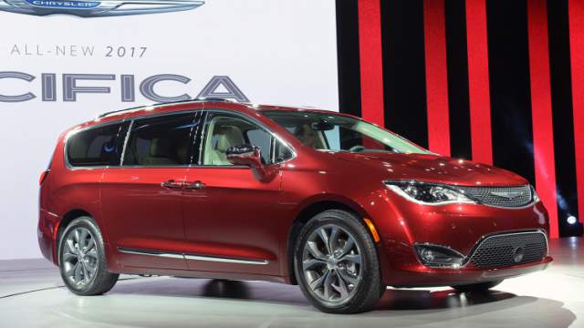 Suvsandcrossovers.com New ‘’2017 Chrysler Pacifica ‘’ Review, Specs, Price, Photos, 2017 SUV And Crossover