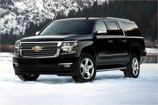 Suvsandcrossovers.com All New 2016 Chevrolet Suburban Features, Changes, Price, Reviews, Engine, MPG, Interior, Exterior, Photos