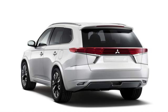 NEW 2018 MITSUBISHI OUTLANDER IS A SUV-CROSSOVER WORTH WAITING FOR IN 2018, NEW 2018 SUV-CROSSOVER RELEASE
