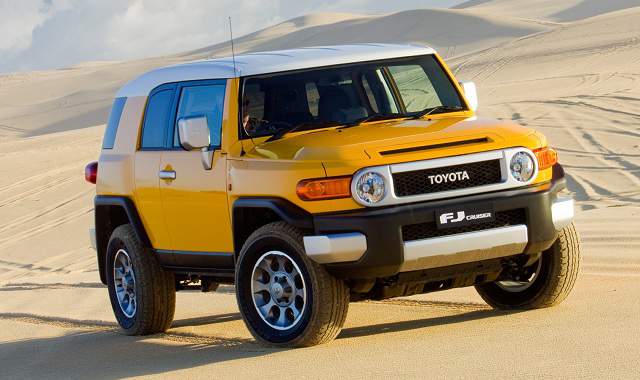 Suvsandcrossovers.com ‘’2017 Toyota FJ Cruiser’’ 2017 SUV and 2017 Crossover Buying Guide includes photos, prices, reviews, New or Redesigned Luxury SUV and Crossover Models for 2017, 2017 suv and crossover reviews, 2017 suv crossover comparison, best 2017 suvs, best 2017 Crossovers, best luxury suvs and crossovers 2017, top rated 2017 suvs and crossovers , small 2017 suvs and 2017 crossovers, 7 passenger suvs and Crossovers, Compact 2017 SUV And Crossovers, 2017 SUV and 2017 Crossover Small SUVs & Crossovers: Reviews & News The Hottest New Trucks And SUVs For 2017 View the top-ranked Affordable Crossover SUVs 2017 suv and crossover hybrids 2017suv crossover vehicles 2017 Suvsandcrossovers.com