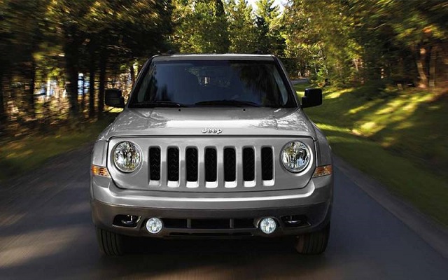Suvsandcrossovers.com New 2017 SUVs ‘’2017 Jeep Patriot ‘’ Best Small 2017 SUVs, Crossover, Specs, Engine, Release Date